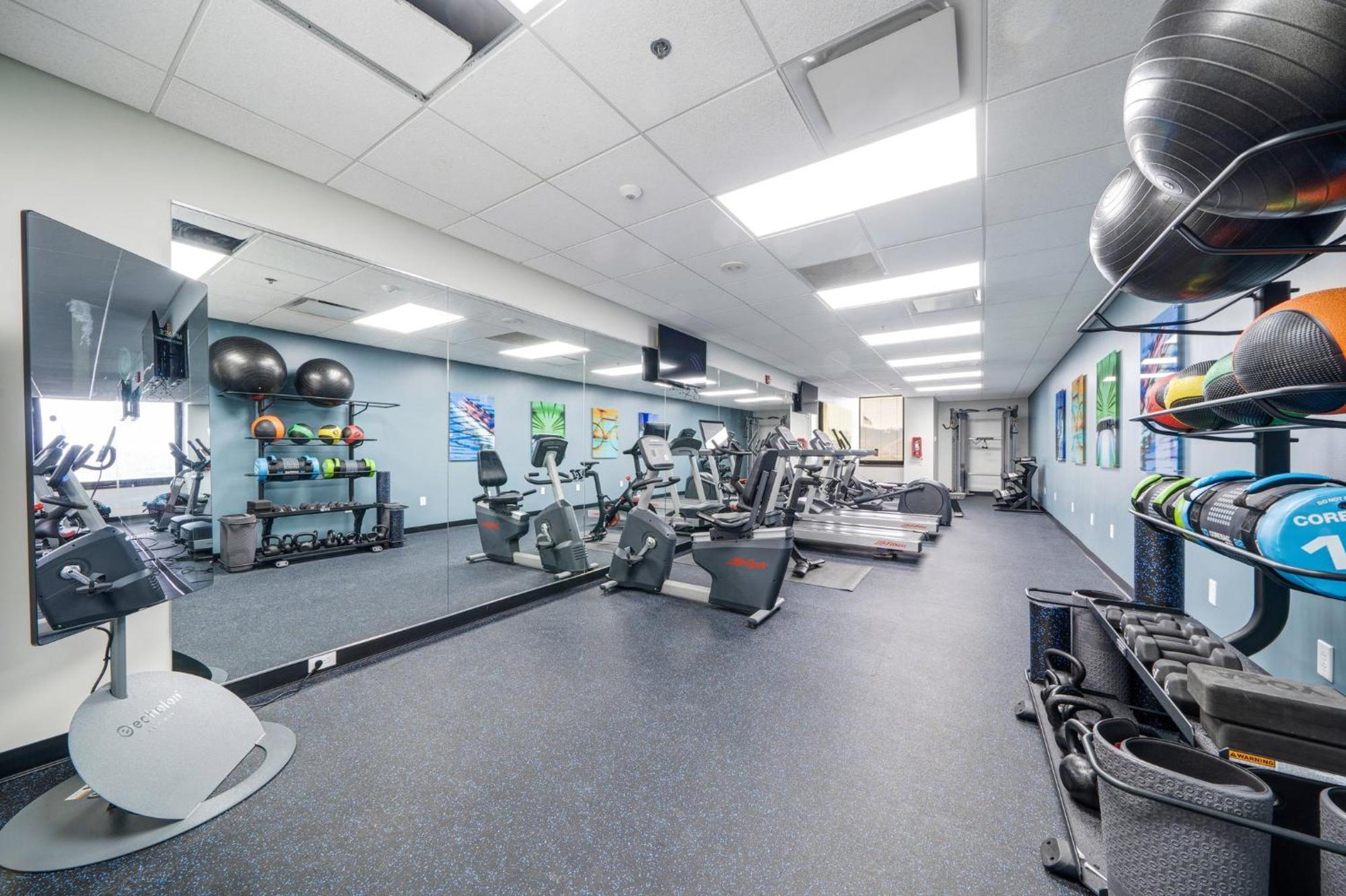 Apartamento Upscale Charm Prime Location 24-7 Onsite Parking Gym Lounge Pittsburgh